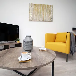 No 1 Marina Walk By Ssw 3br, Free Parking, Sleeps 5 Close To Marina, Centre, And M4 , Swansea United Kingdom